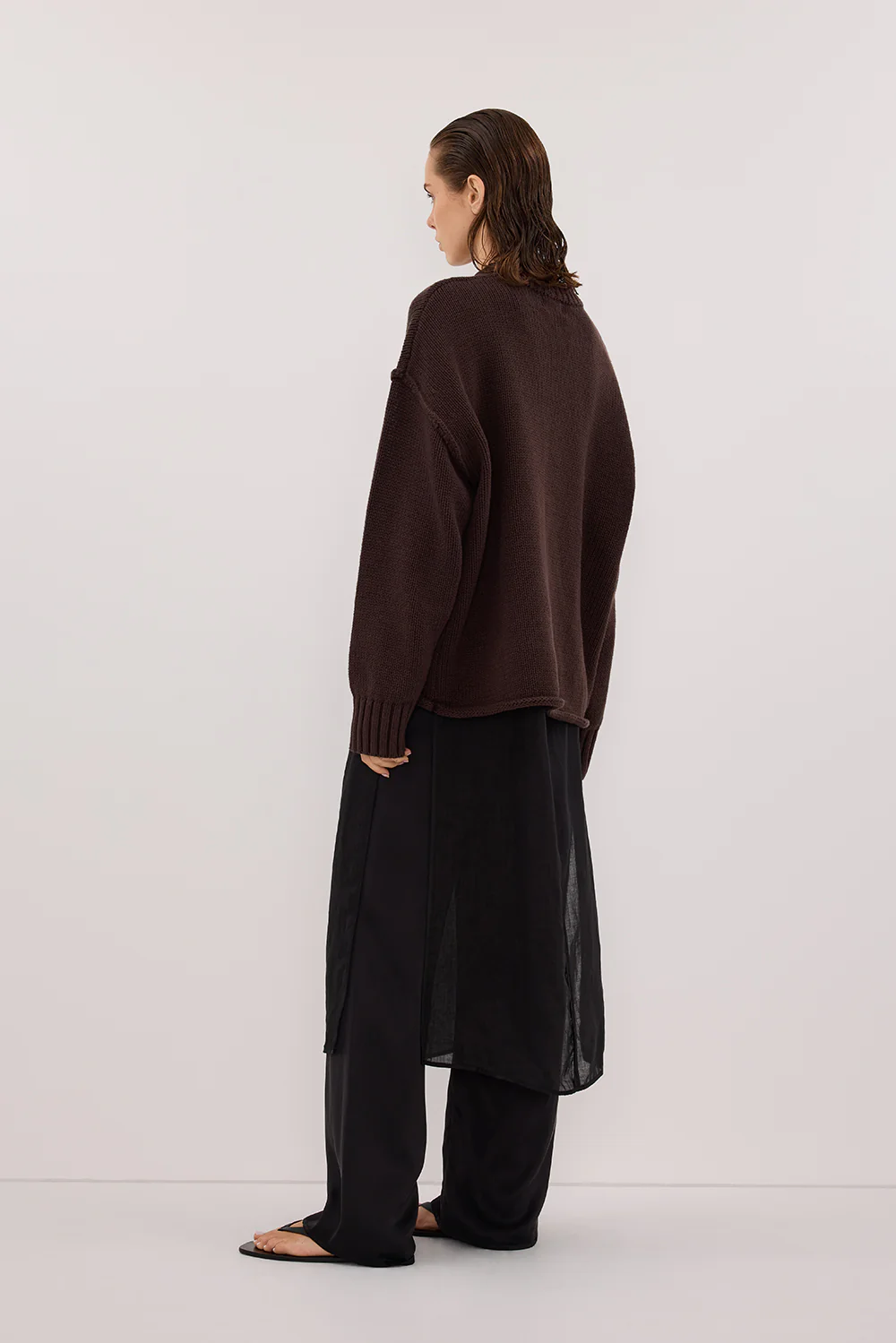ROY CHOC OVERSIZED LONGLINE KNIT JUMPER - Image 5