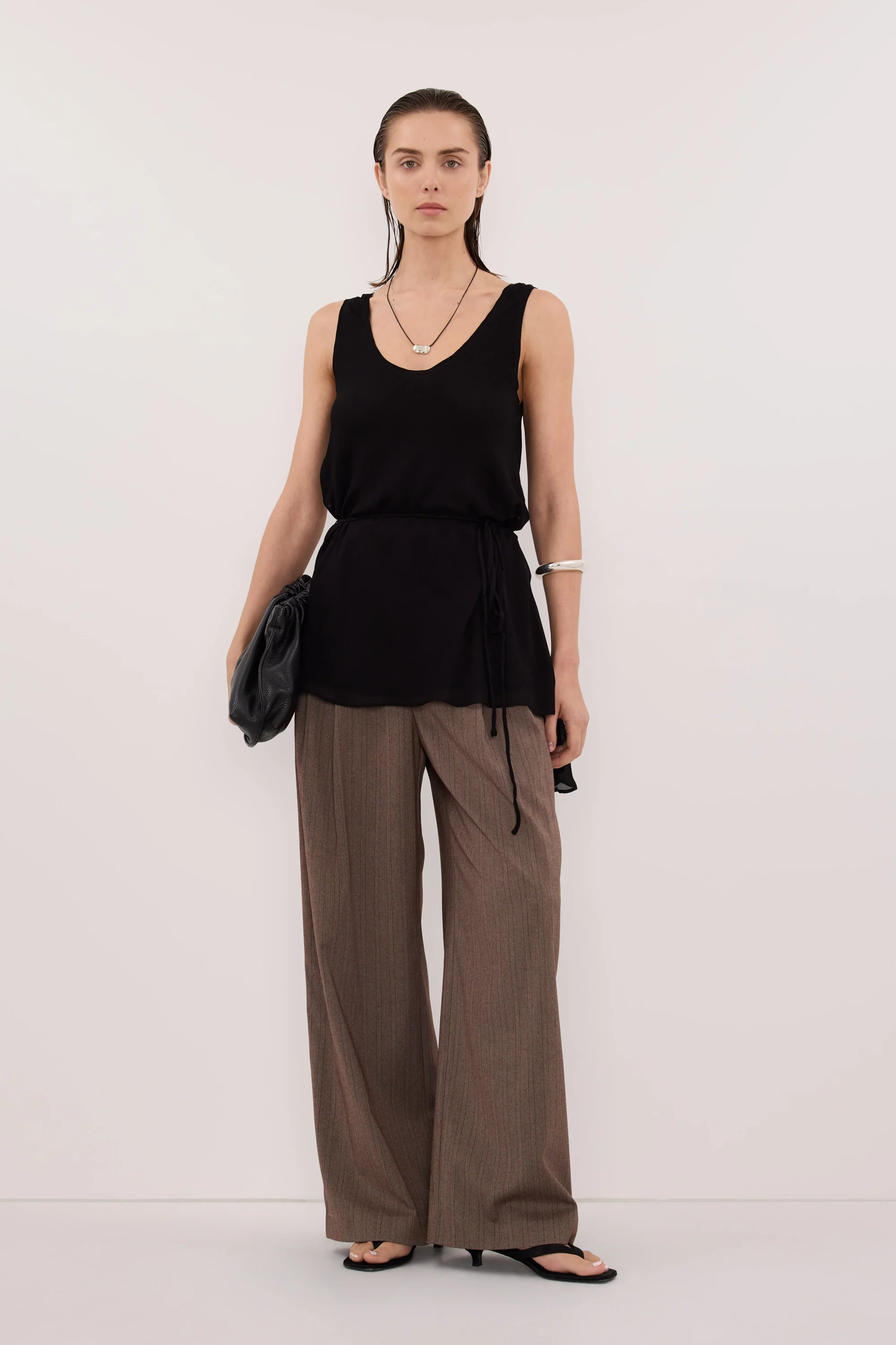 RUDI BLACK SLEEVELESS CAMI TOP