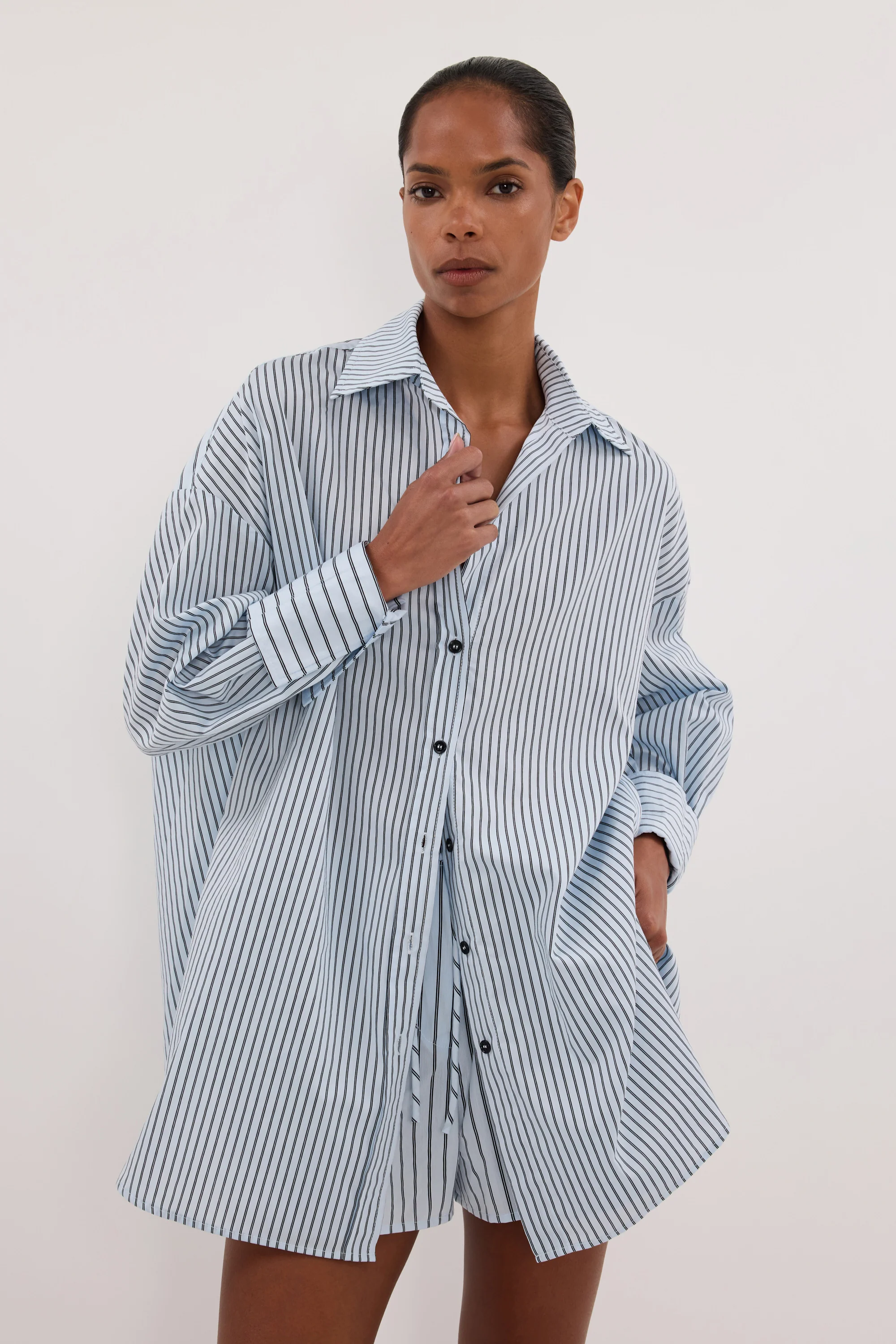 SABLE ICE BLUE OVERSIZED SILK BLEND SHIRT - Image 2