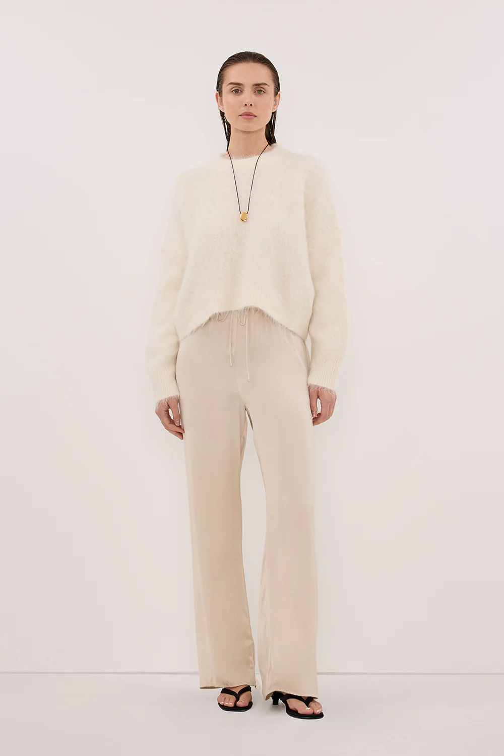 SALMA IVORY TUCK SLEEVE JUMPER