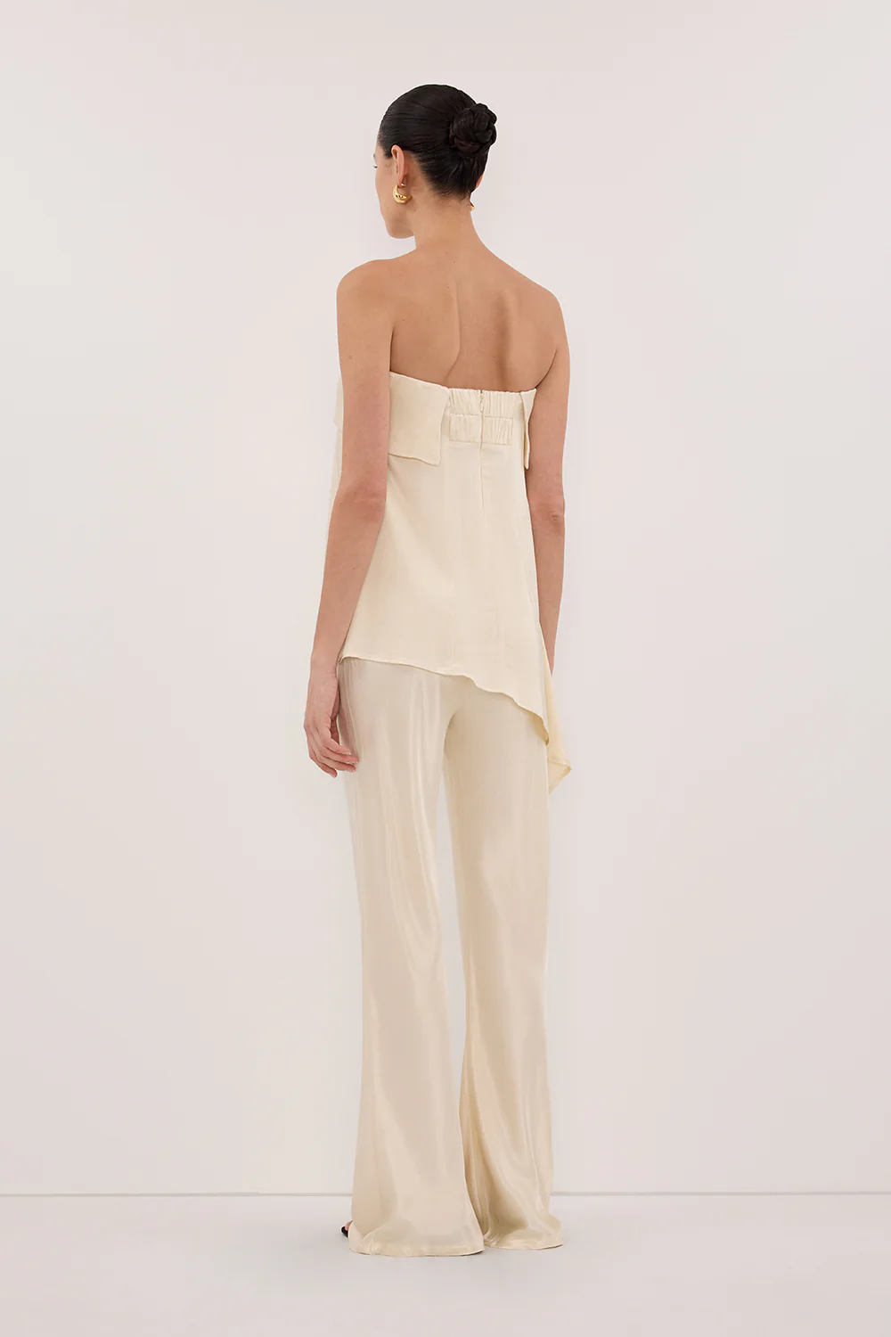 SANDER CREAM STRAPLESS SATIN TOP - Image 4