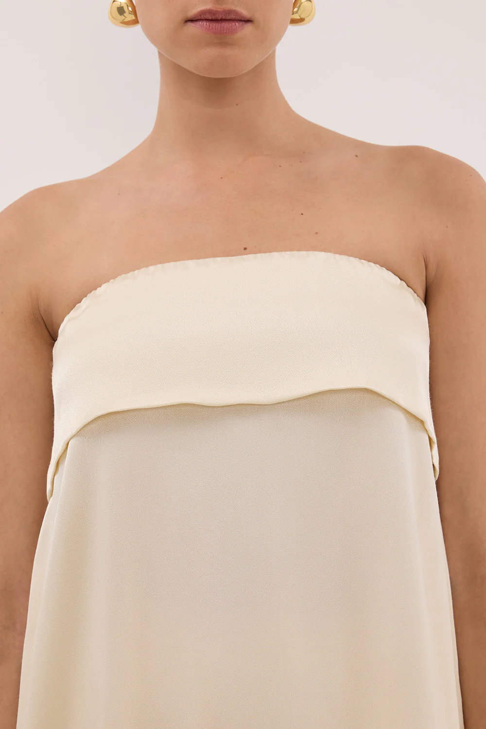 SANDER CREAM STRAPLESS SATIN TOP - Image 5