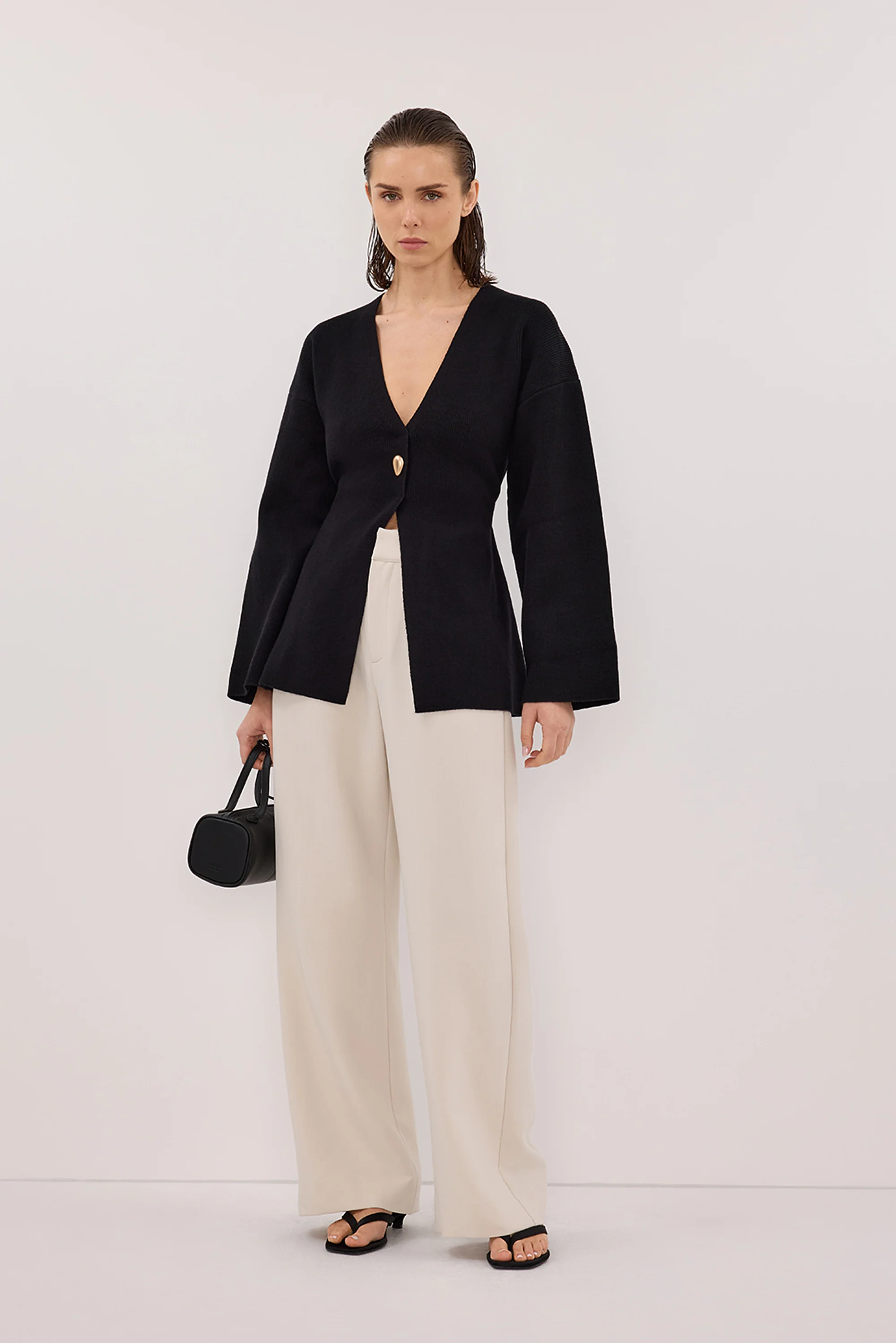 SCOUT BLACK LONG SLEEVE KNIT TOP