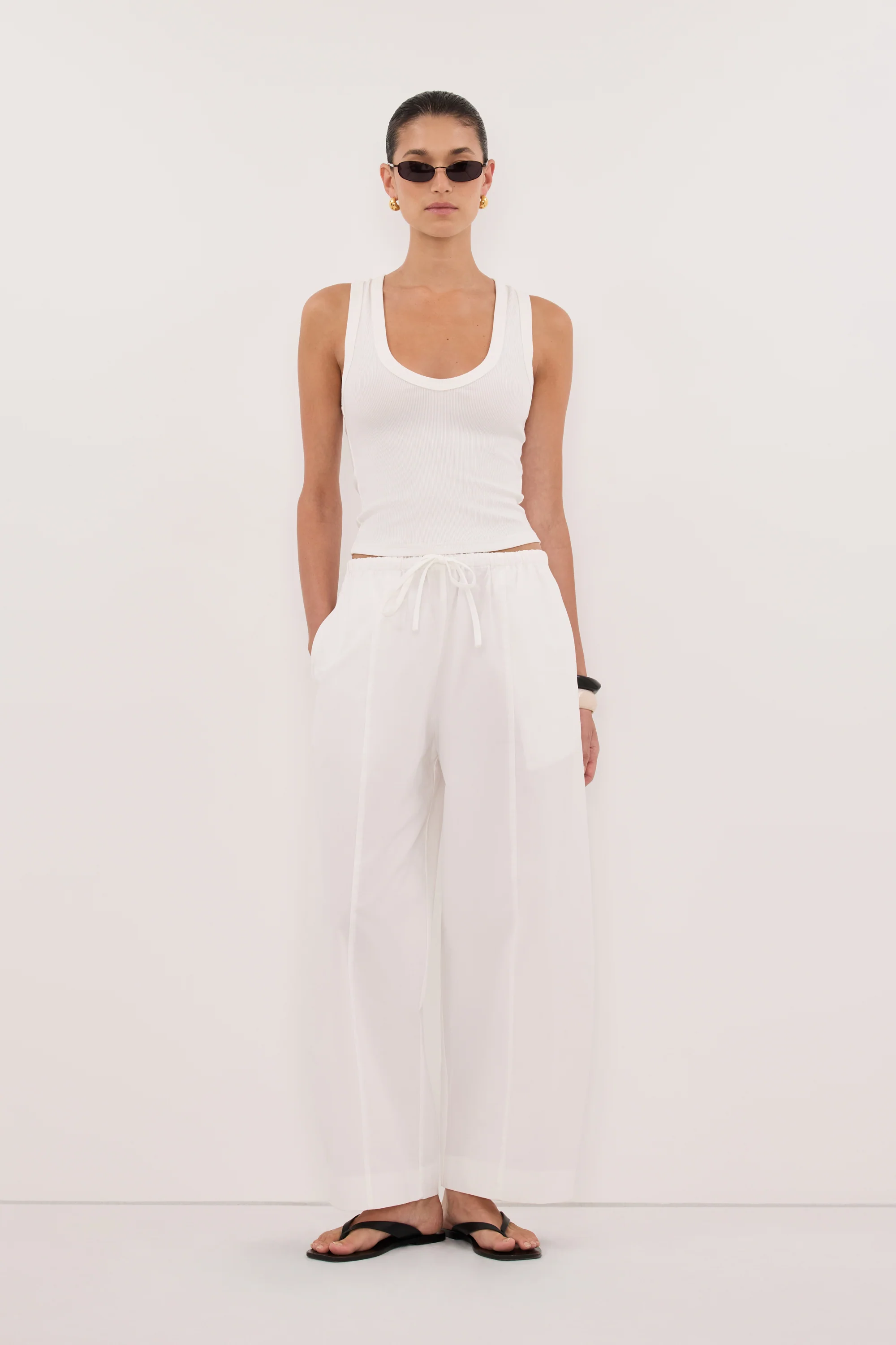 SCOUT WHITE COTTON BARREL LEG PANT - Image 3