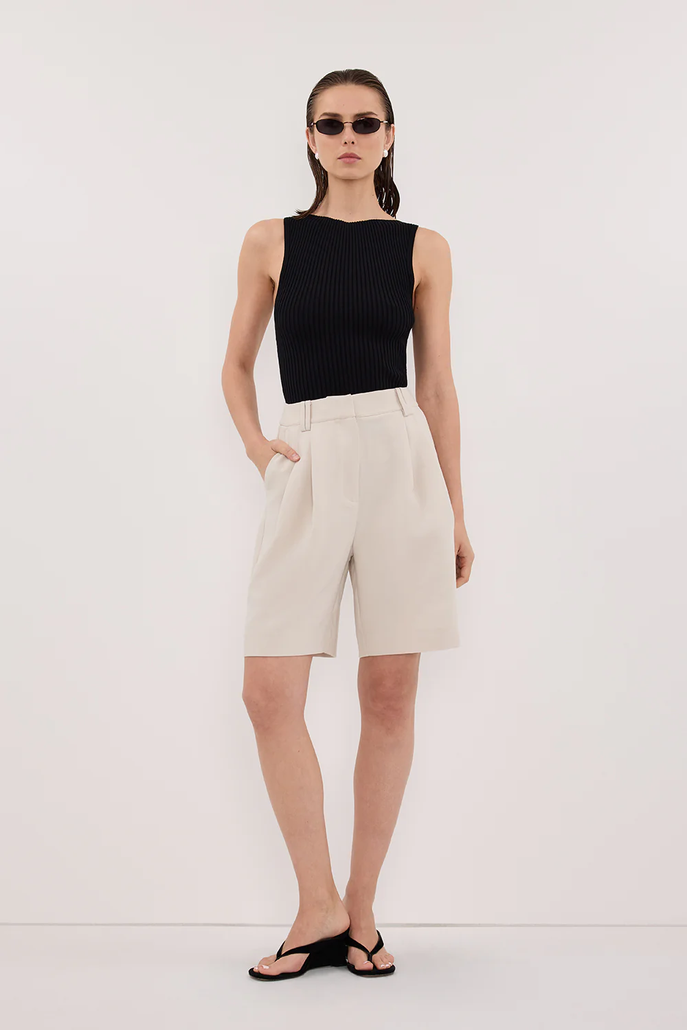 SIERRA BLACK KNIT TOP
