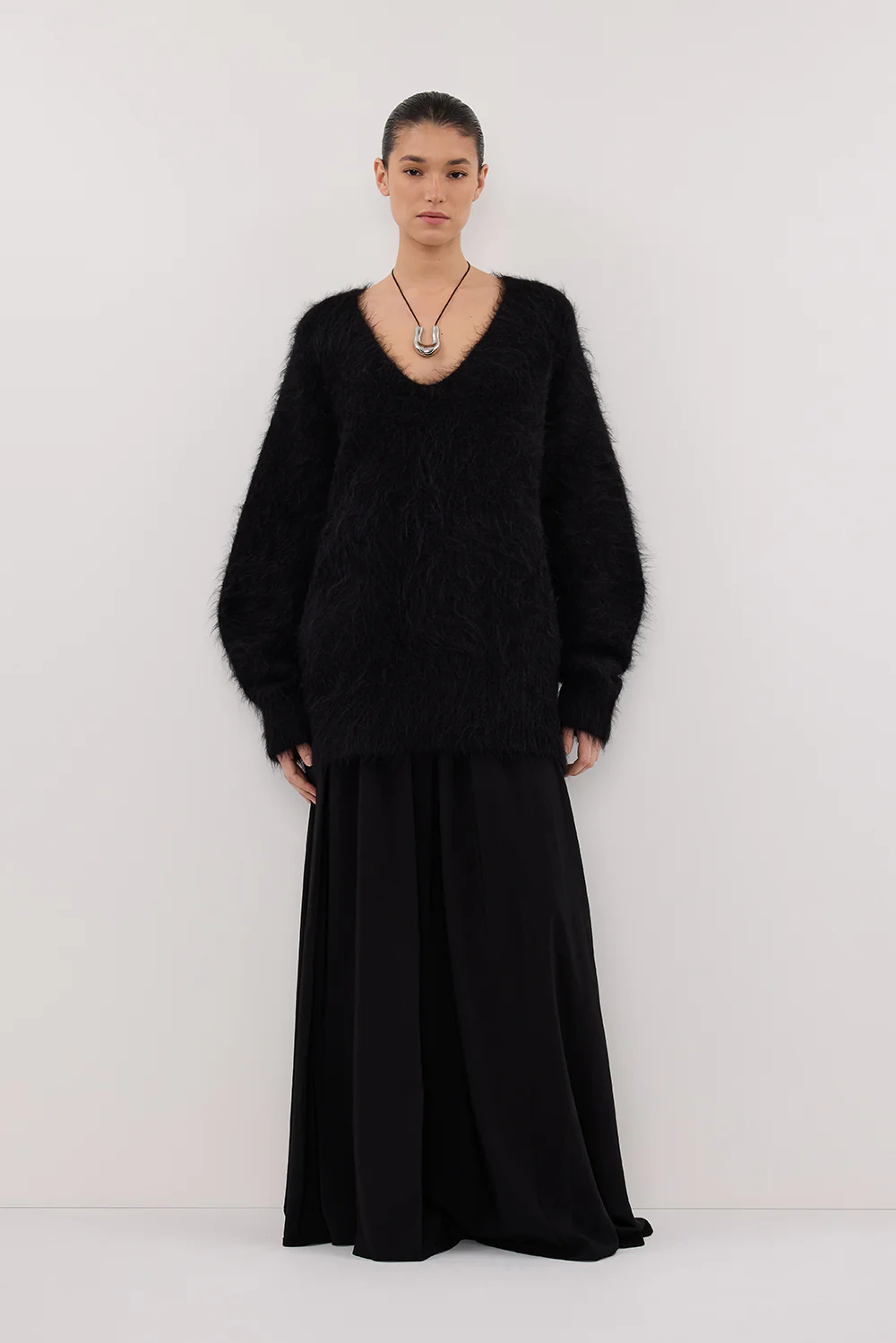 SIERRA BLACK TEXTURED MIDI SKIRT - Image 6