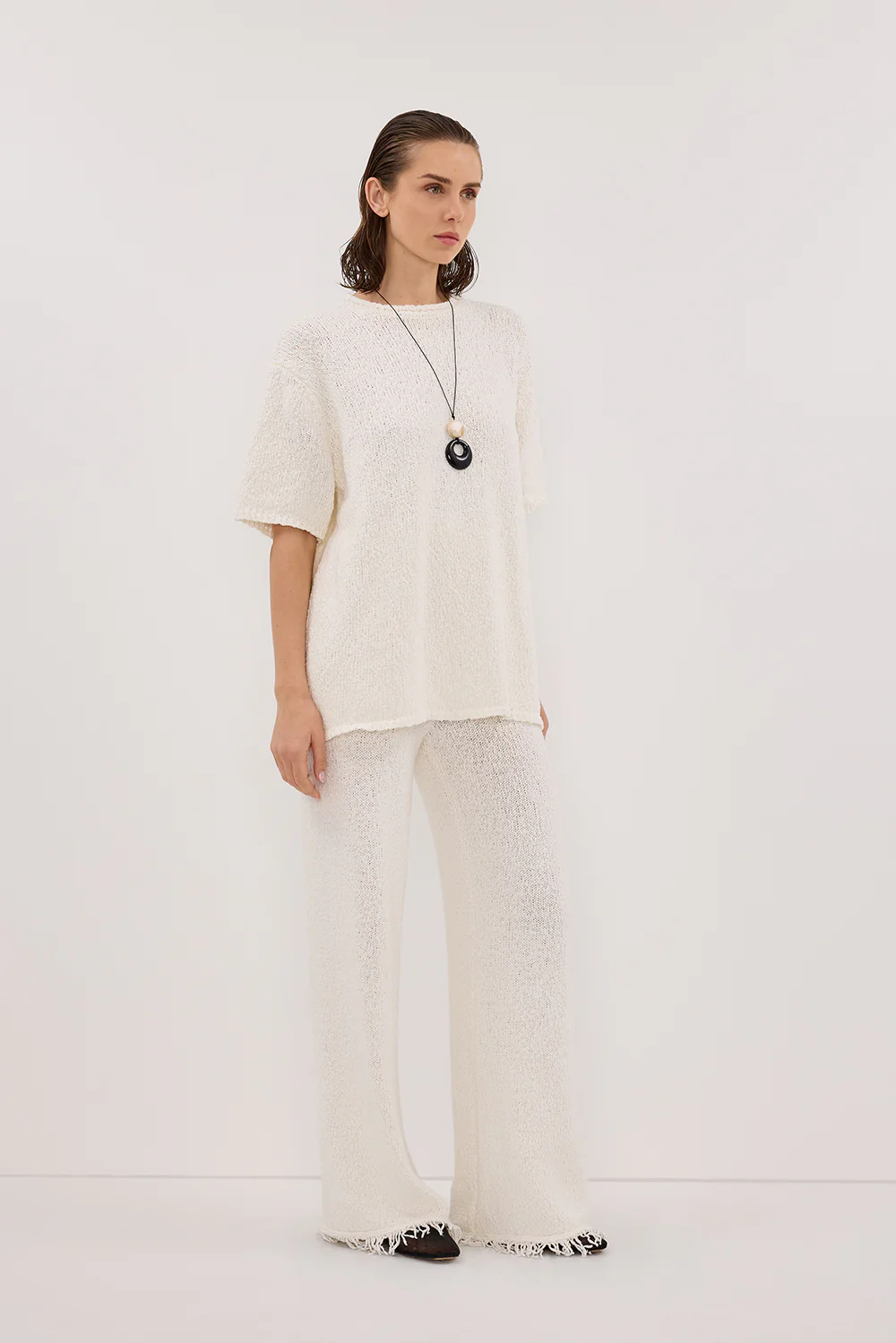 SUE OFF WHITE OVERSIZED KNIT TEE - Image 3