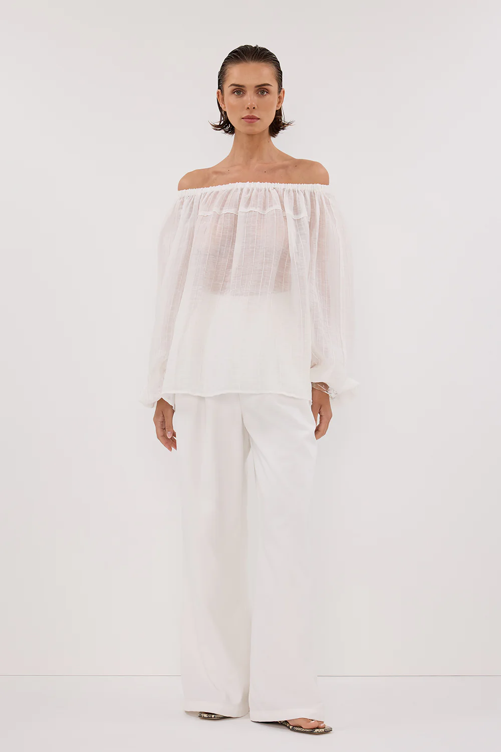 TAHITI WHITE LONG SLEEVE TOP