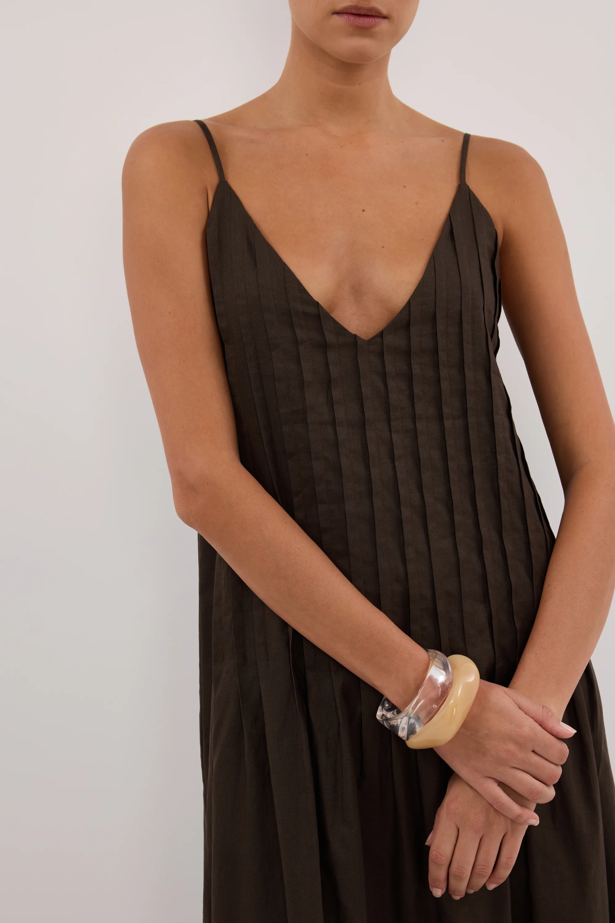TAHLIA BITTER CHOC LINEN BLEND MAXI DRESS - Image 5