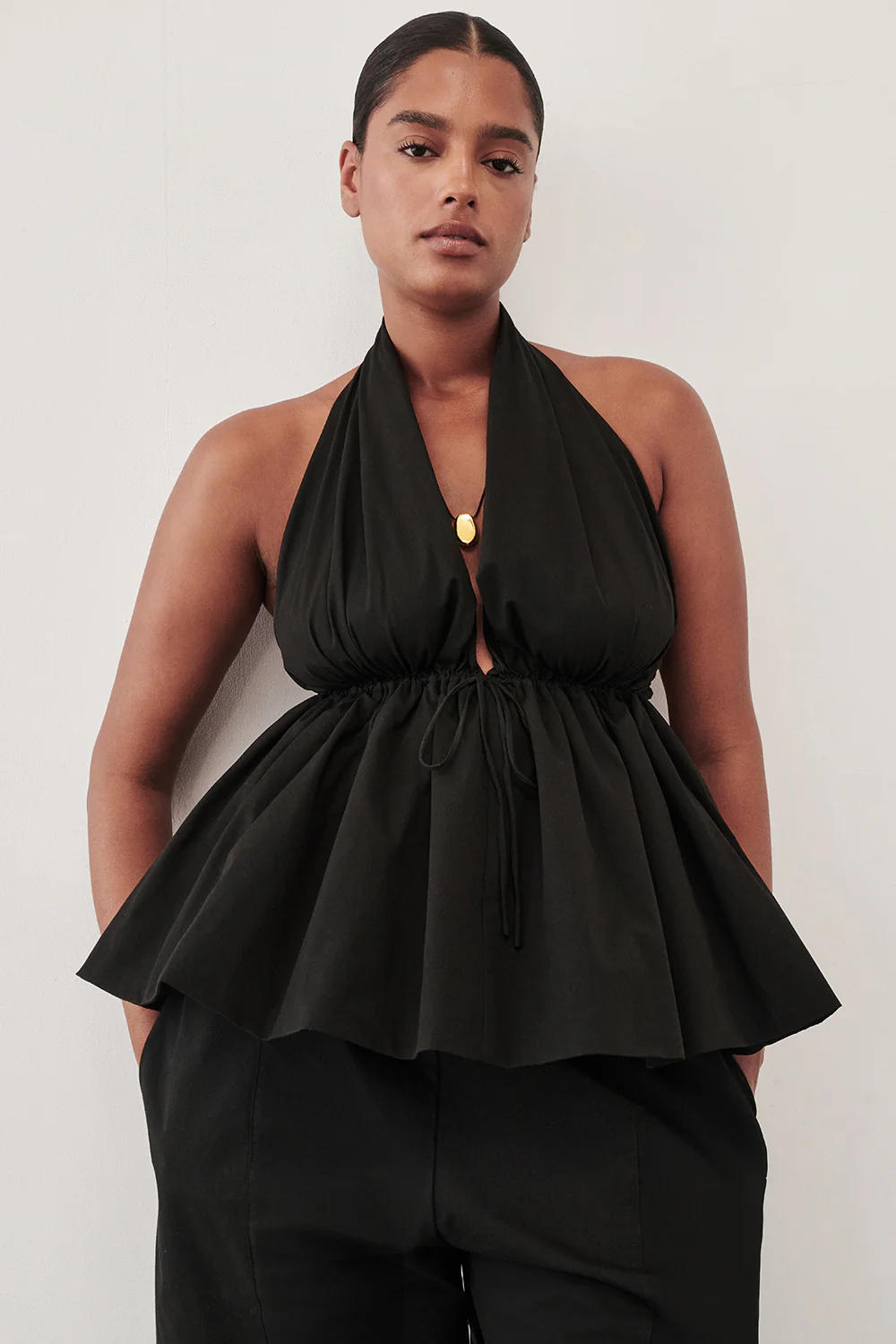 TAMMY BLACK SLEEVELESS COTTON HALTER TOP