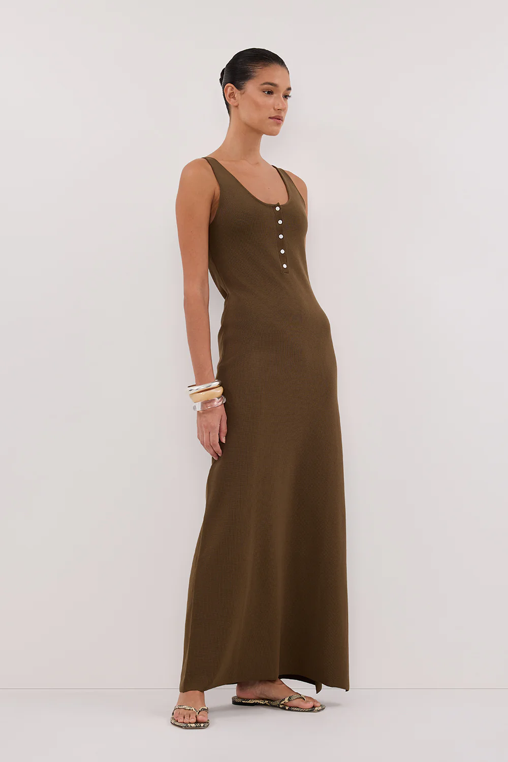 TROY OLIVE SLEEVELESS MAXI DRESS - Image 3