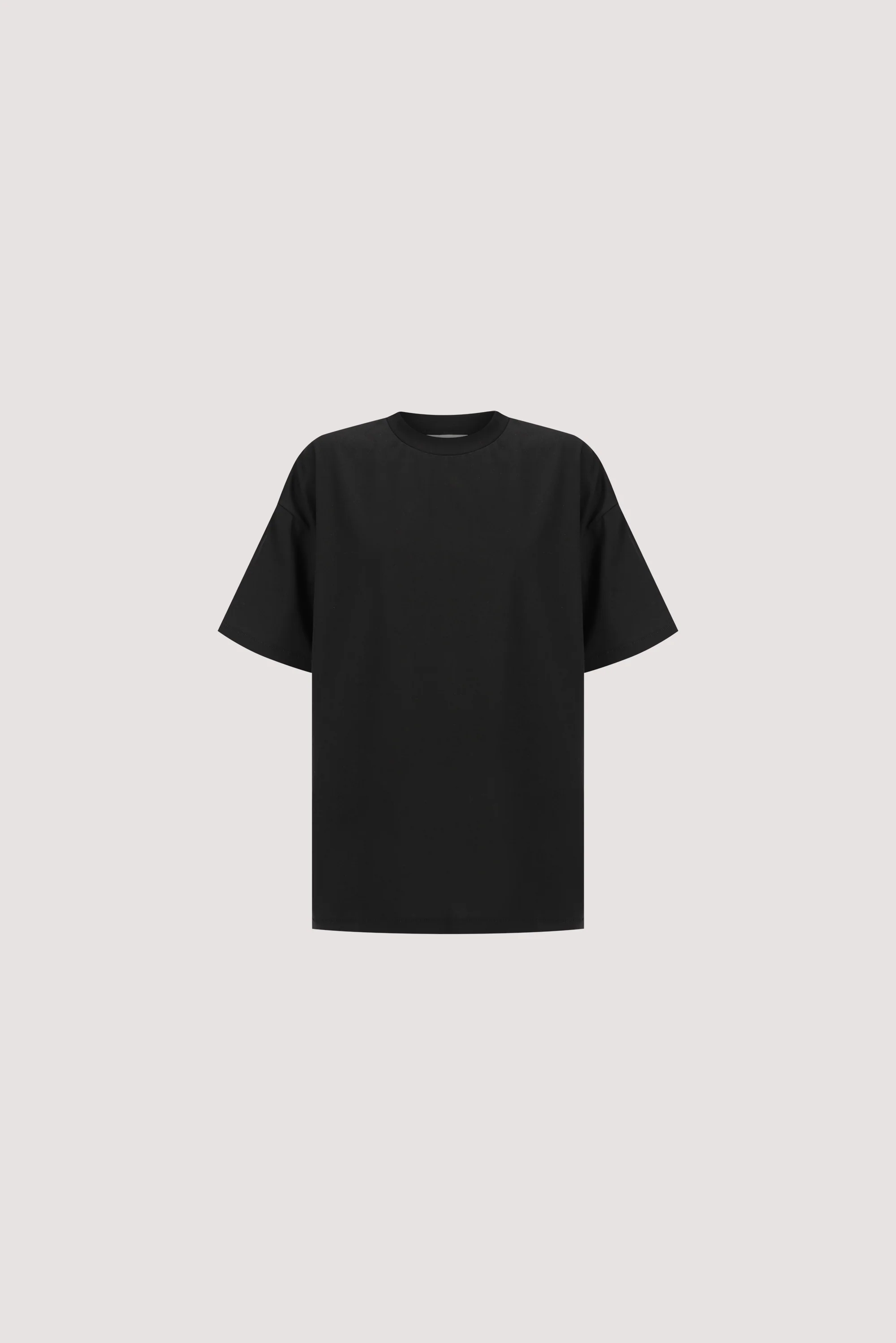 TYRA BLACK BOYFRIEND TEE - Image 6