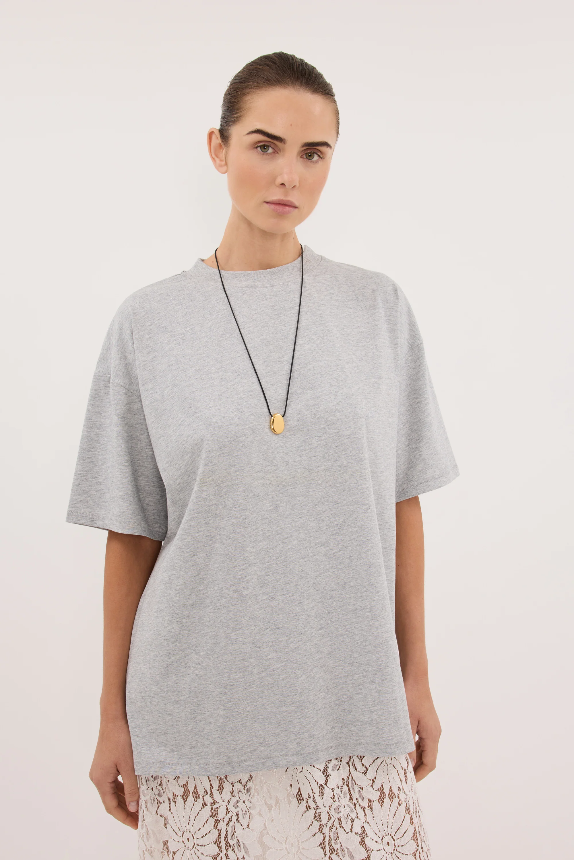 TYRA SILVER MARLE BOYFRIEND TEE - Image 2