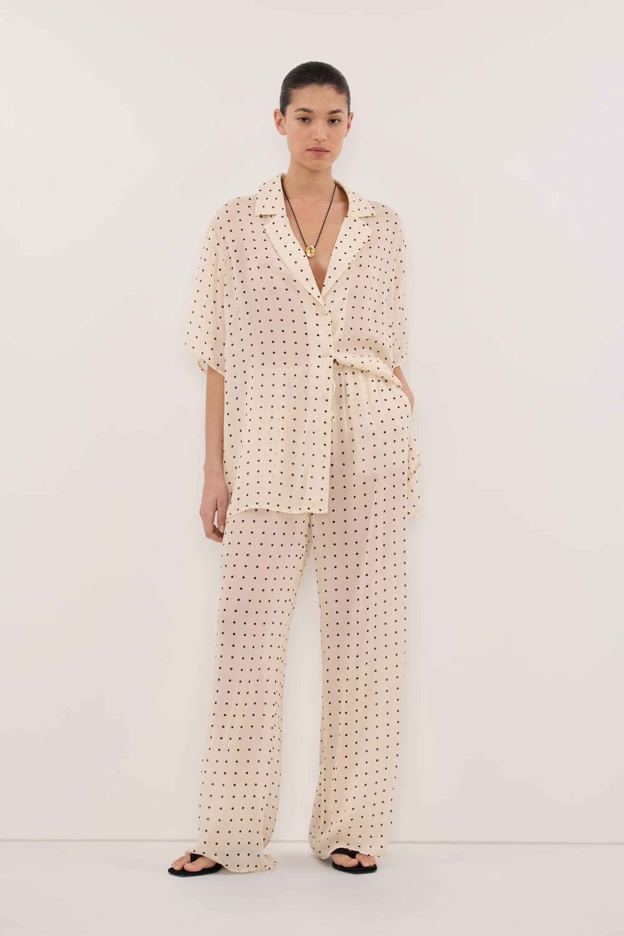 VANESSA SANDSTONE SPOT PANT - Image 3