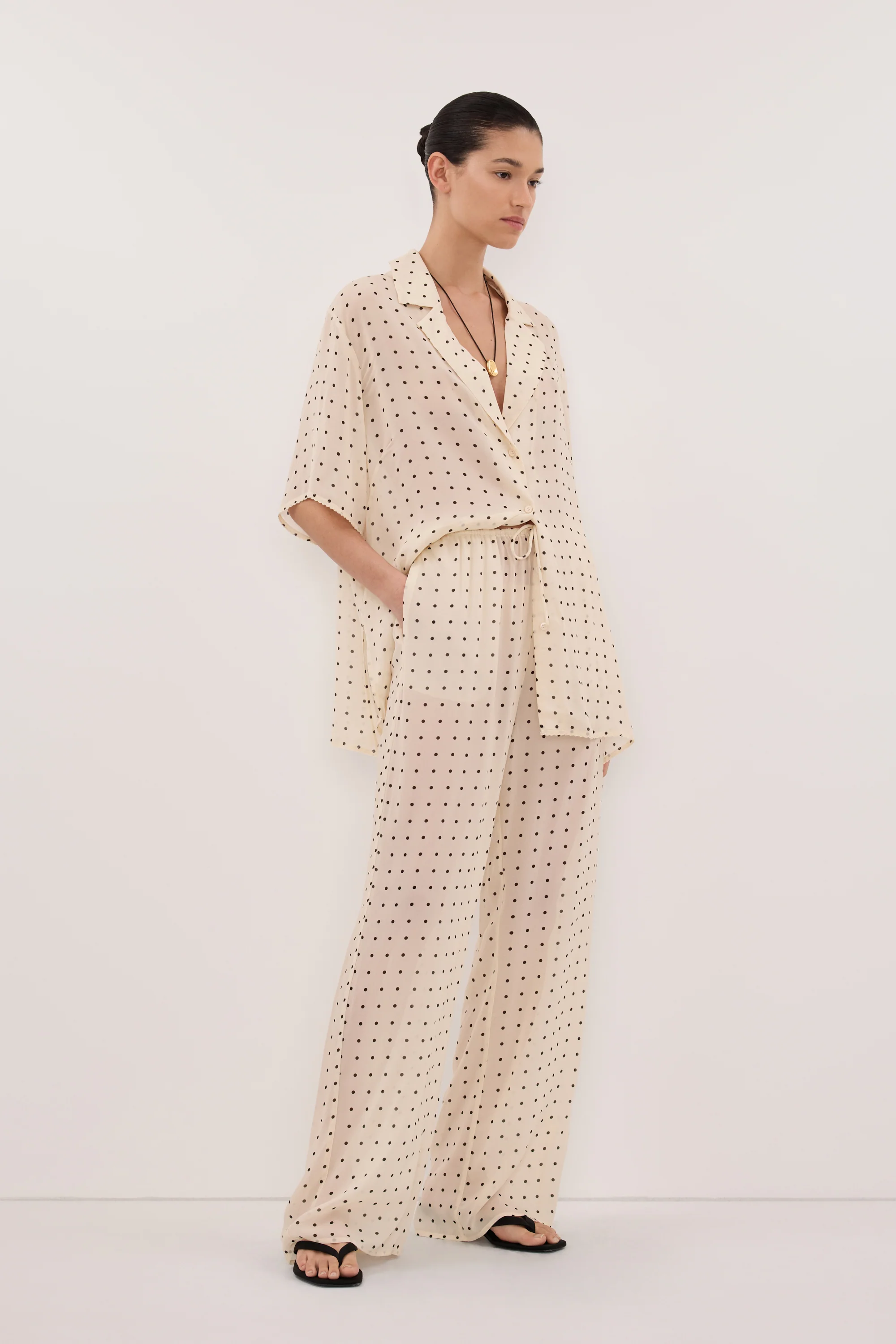 VANESSA SANDSTONE SPOT PANT - Image 4