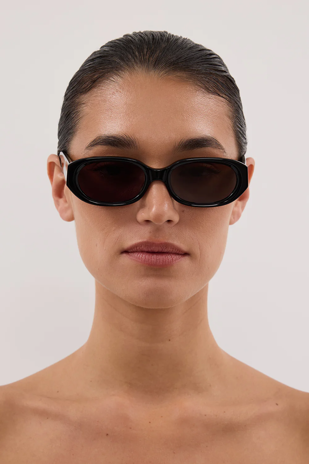 VELVET CANYON BLACK MANNEQUIN SUNGLASSES - Image 2