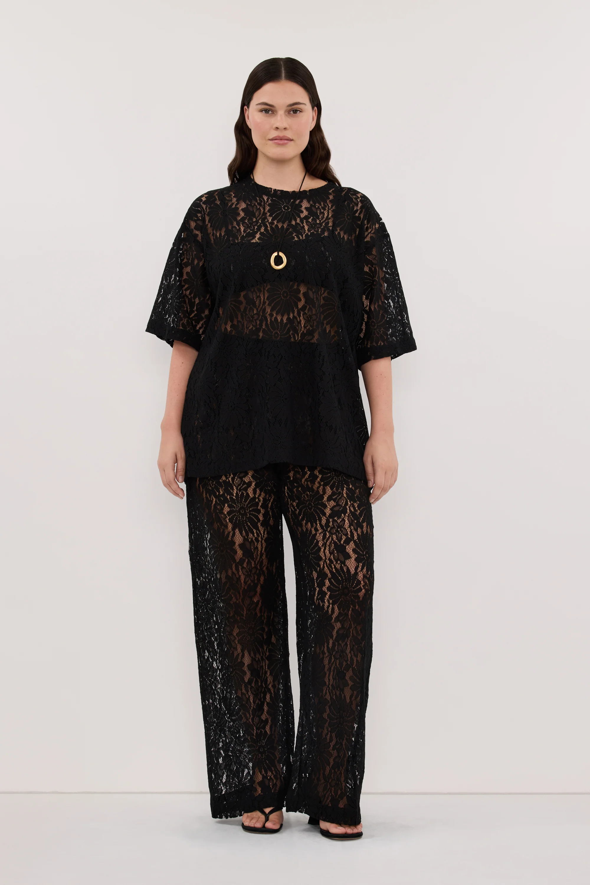 WILMA BLACK LACE TEE - Image 6