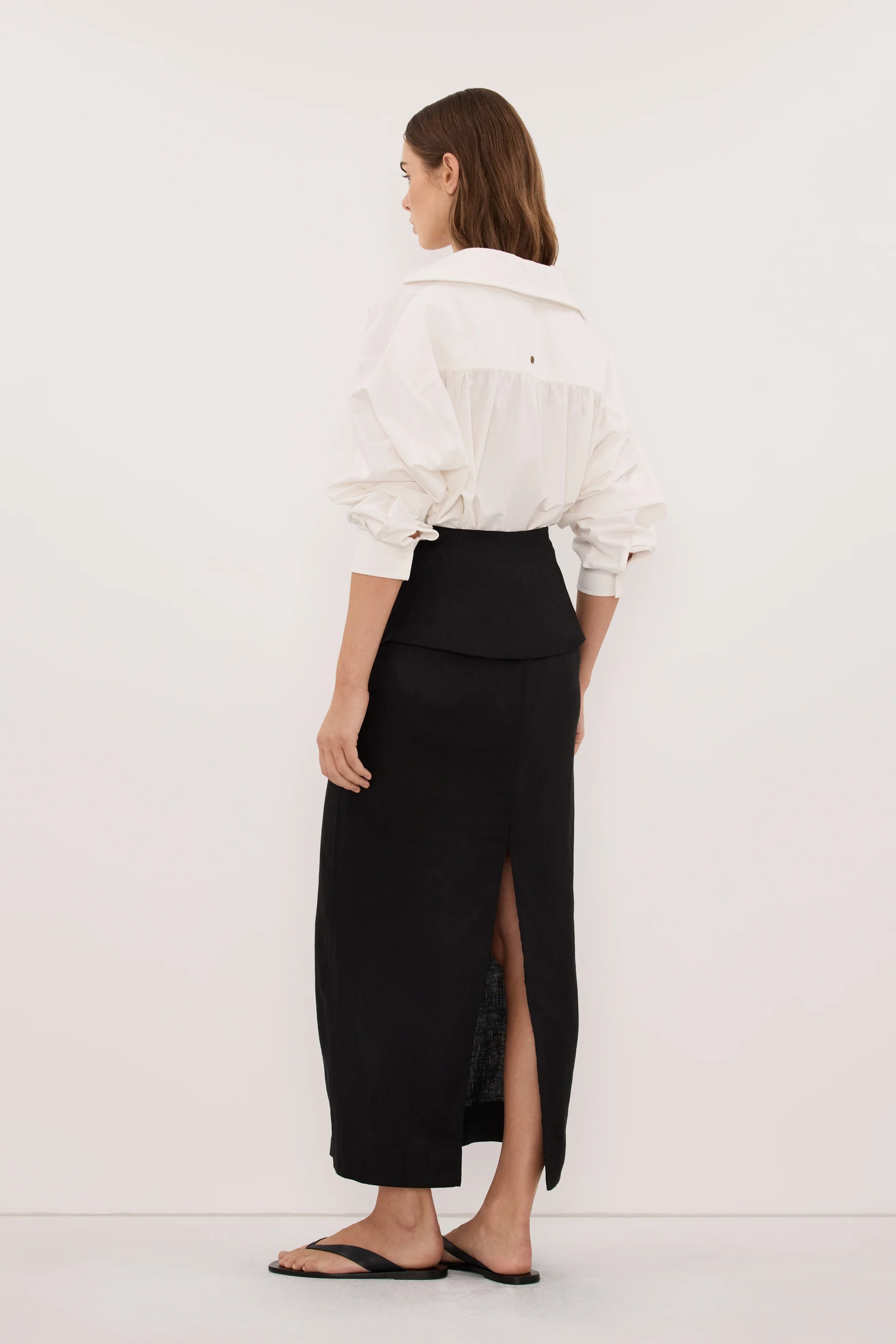 YARA BLACK LINEN FOLDOVER MIDI SKIRT - Image 4