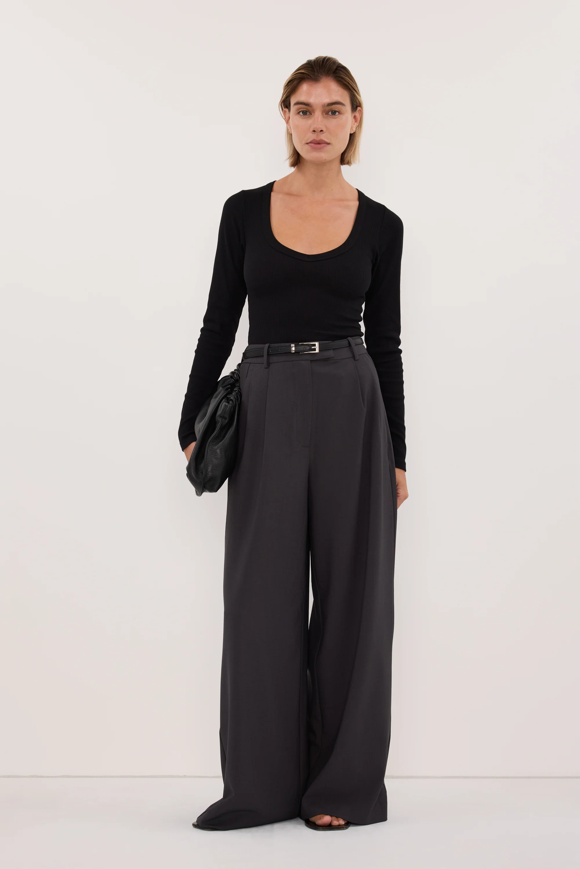 YASMIN BLACK LONG SLEEVE KNIT TOP - Image 6