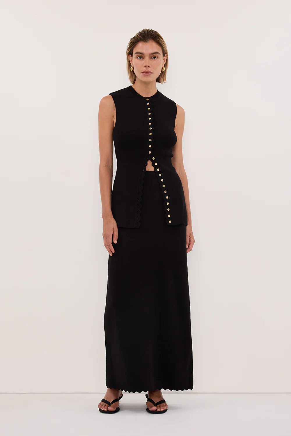 ZOE BLACK SCALLOPED KNIT VEST